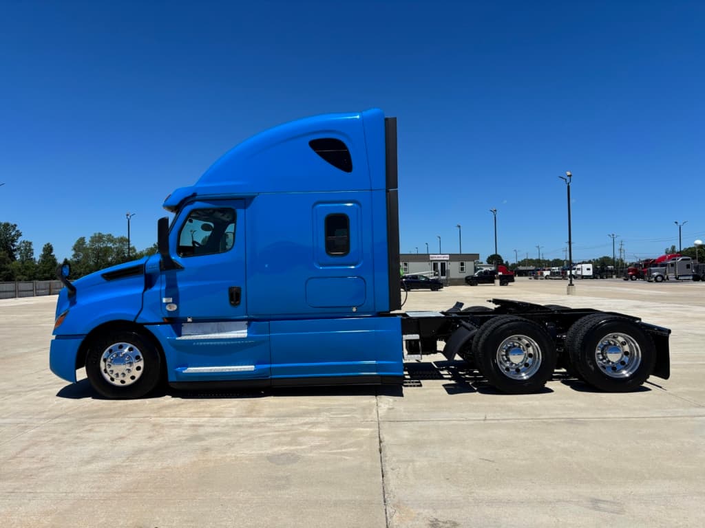 2020 Freightliner