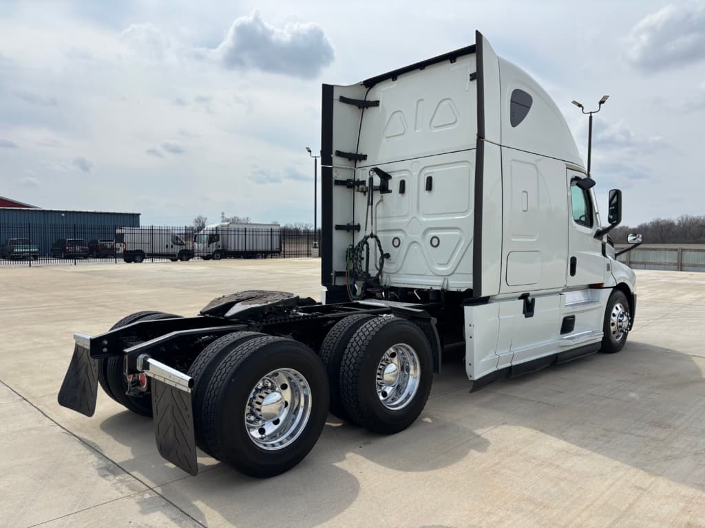 2021 Freightliner