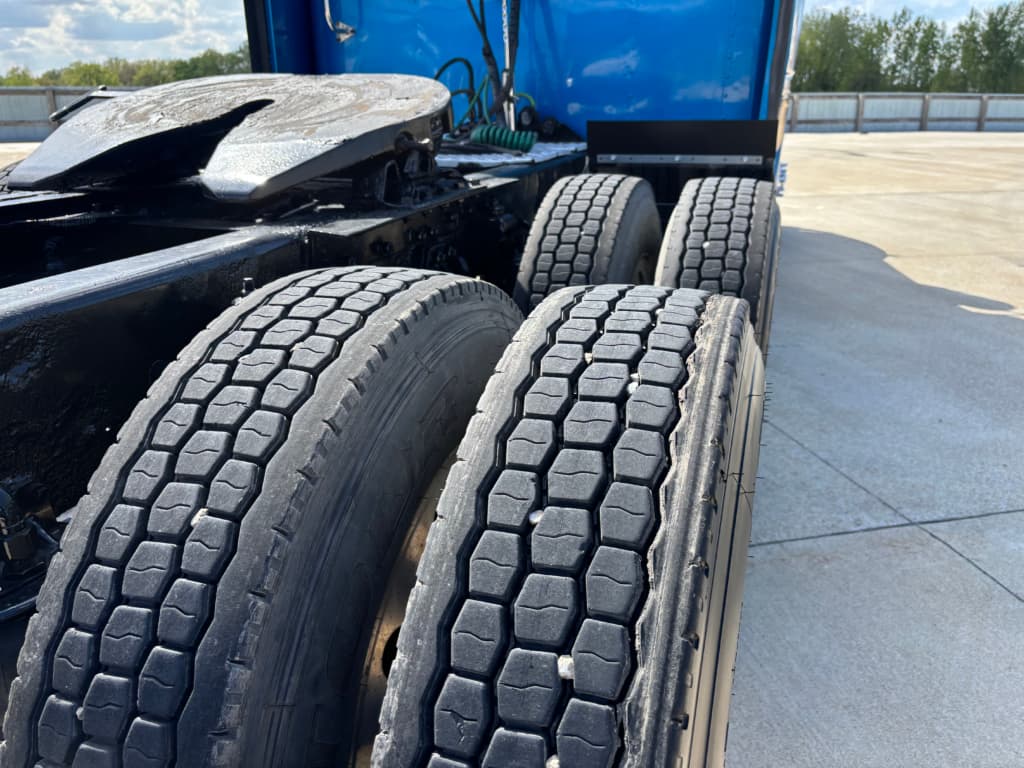 2003 Peterbilt