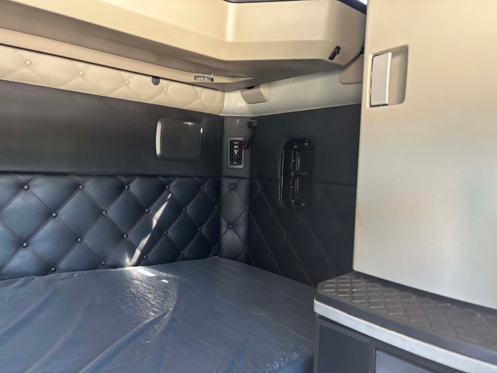 2023 Kenworth
