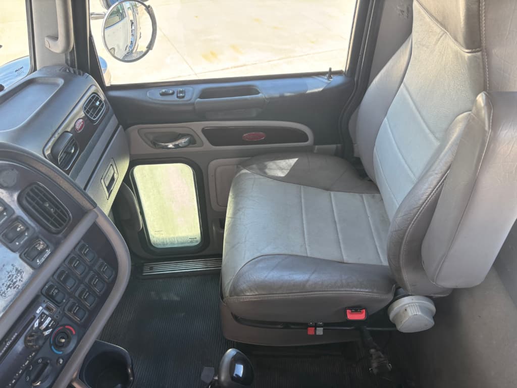 2016 Peterbilt