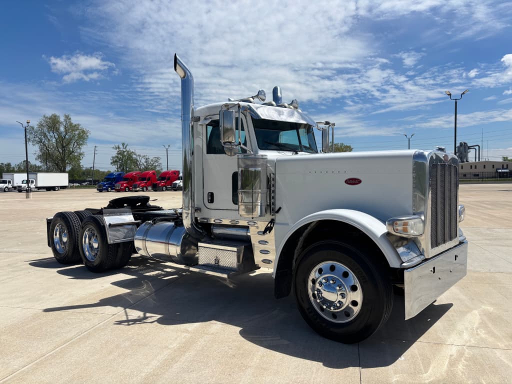 2016 Peterbilt