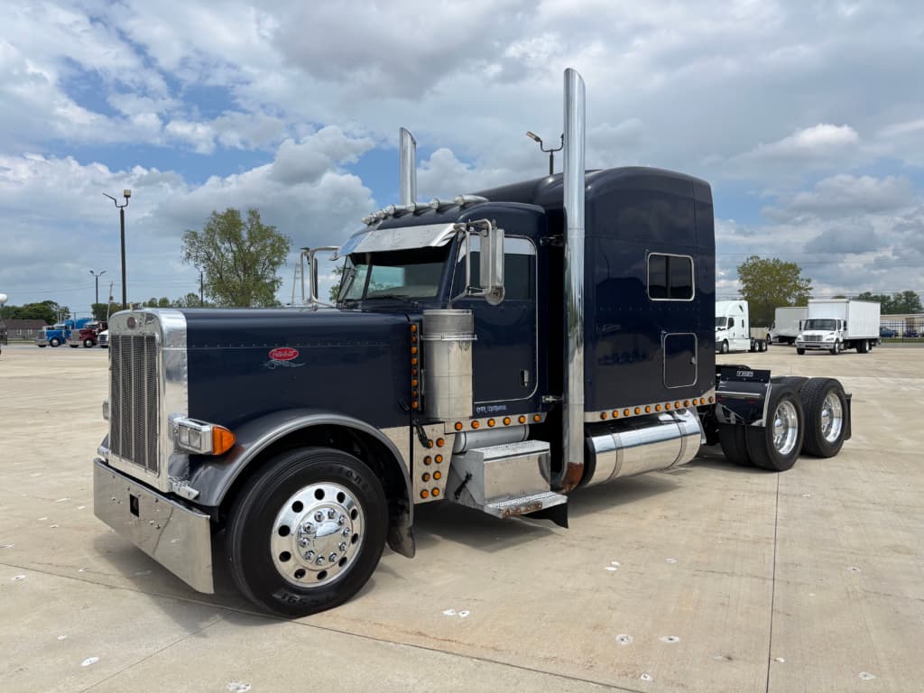 2005 Peterbilt