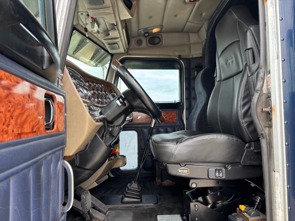 2005 Peterbilt