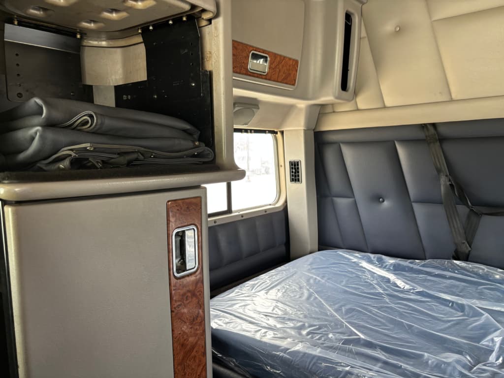 2005 Peterbilt