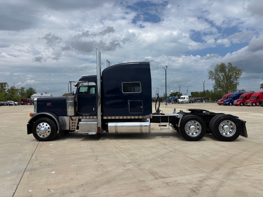 2005 Peterbilt