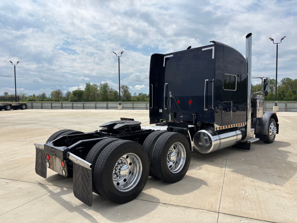 2005 Peterbilt